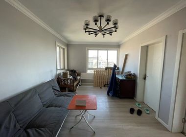 义德东苑 3室1厅1卫