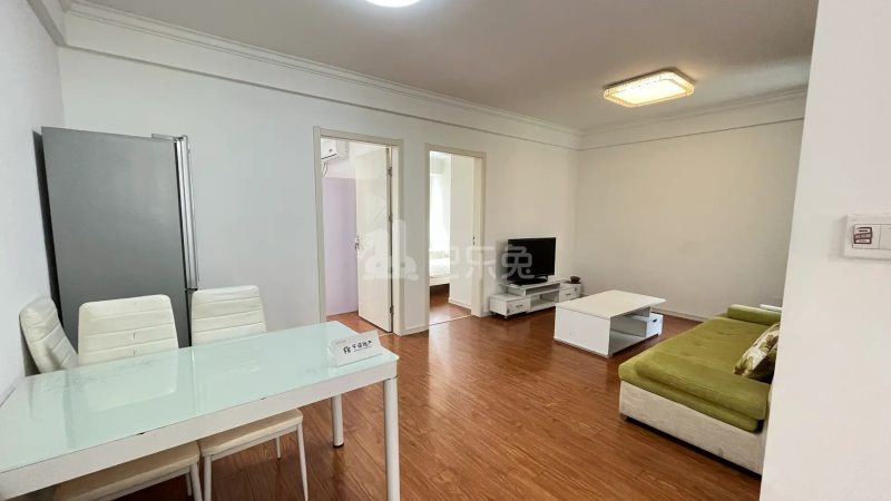 义德西苑10712903客厅图3