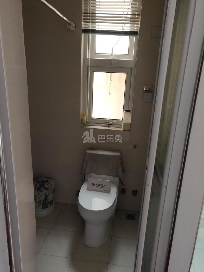 恒永东苑10724129卫生间图1