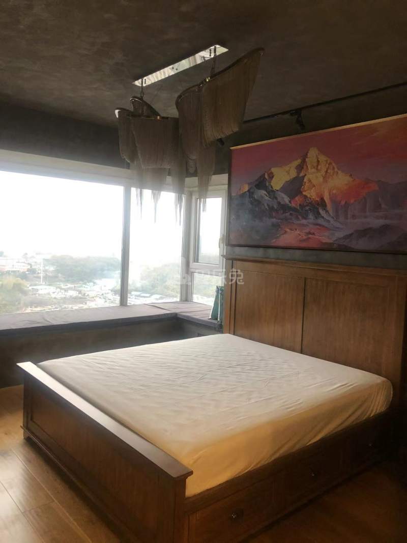 中南锦苑10763498卧室图5