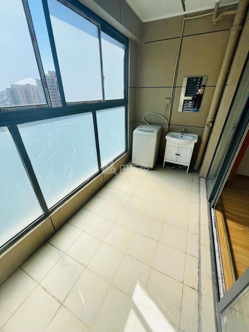 弘阳旭日上城三区10764088周边环境图3