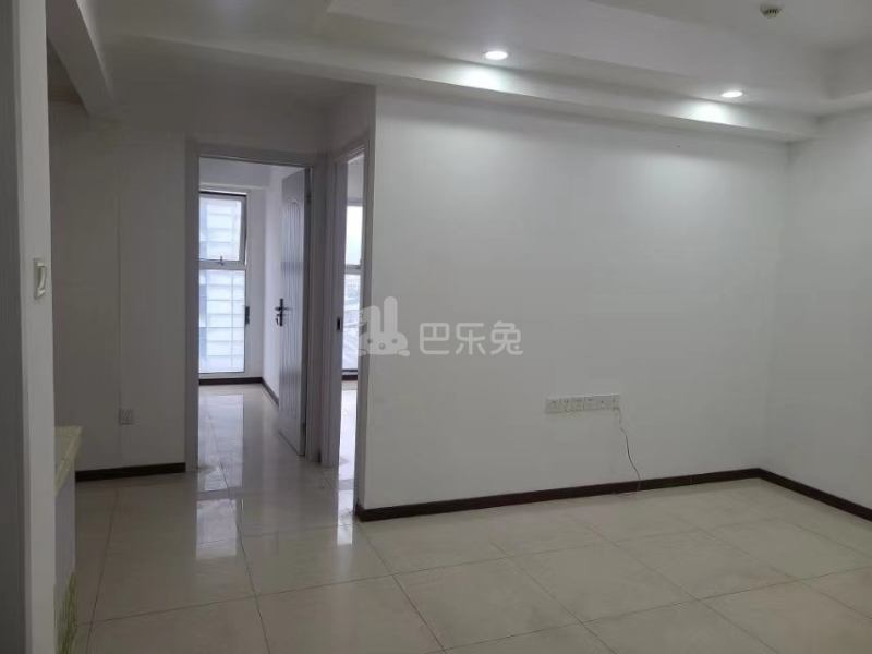 御湖国际10764967卧室图6