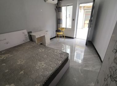 城南路摇荡湾18号 1室0厅0卫