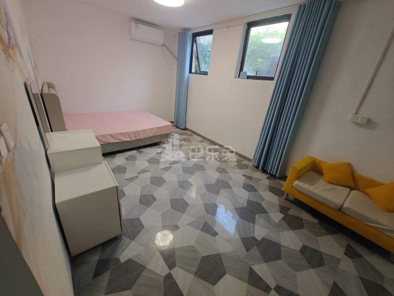 英郡雷丁小城10768951卧室图0