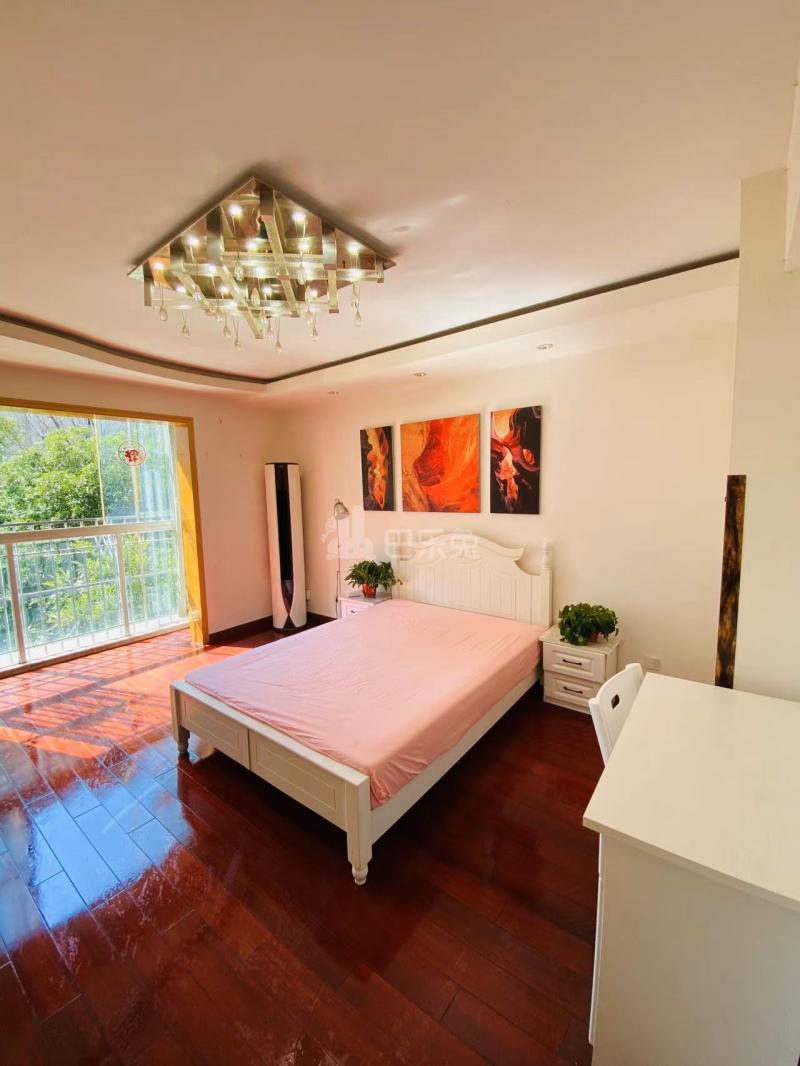 天润城第四街区10772187卧室图4