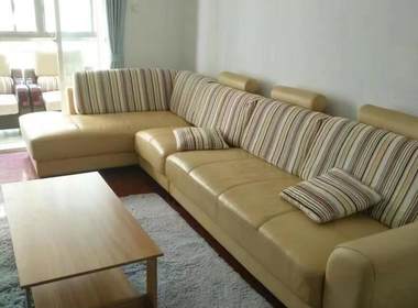 亚东城西区 3室1厅2卫