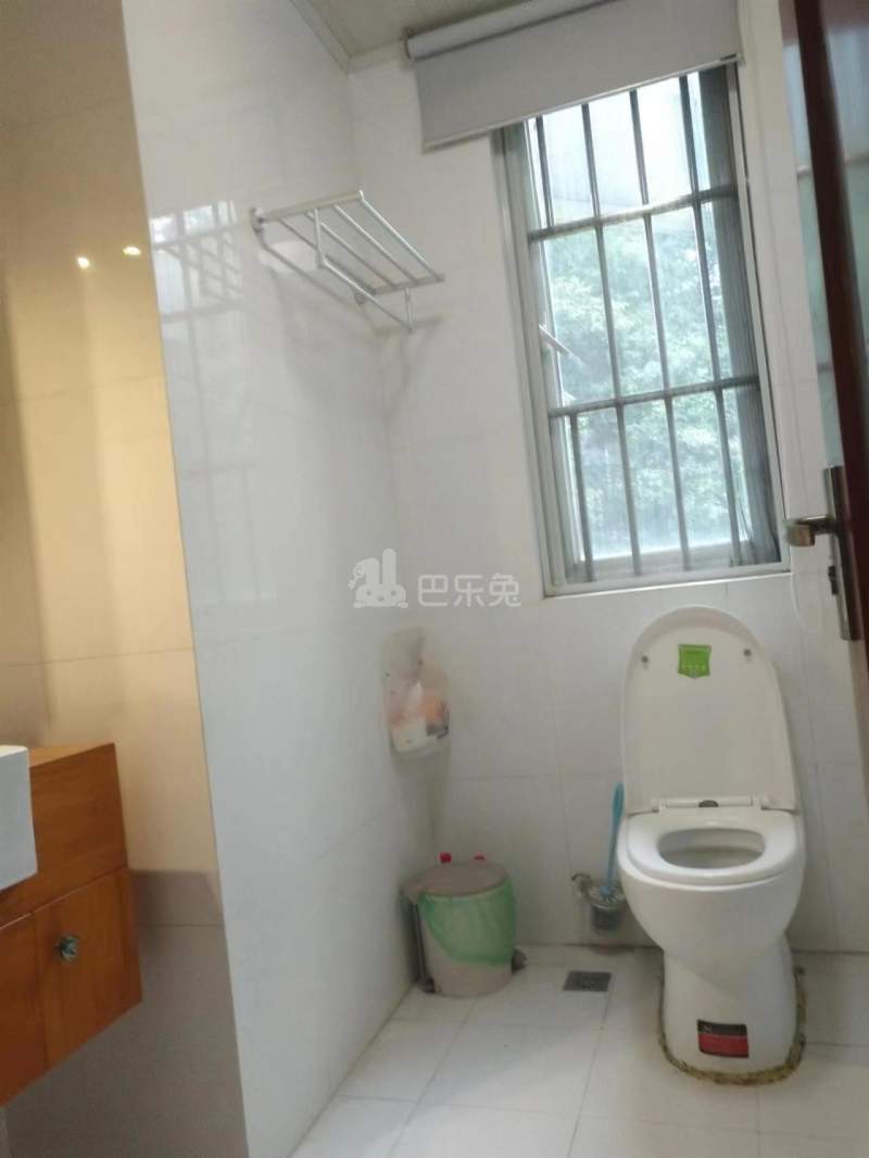 亚东城西区10776016周边环境图15