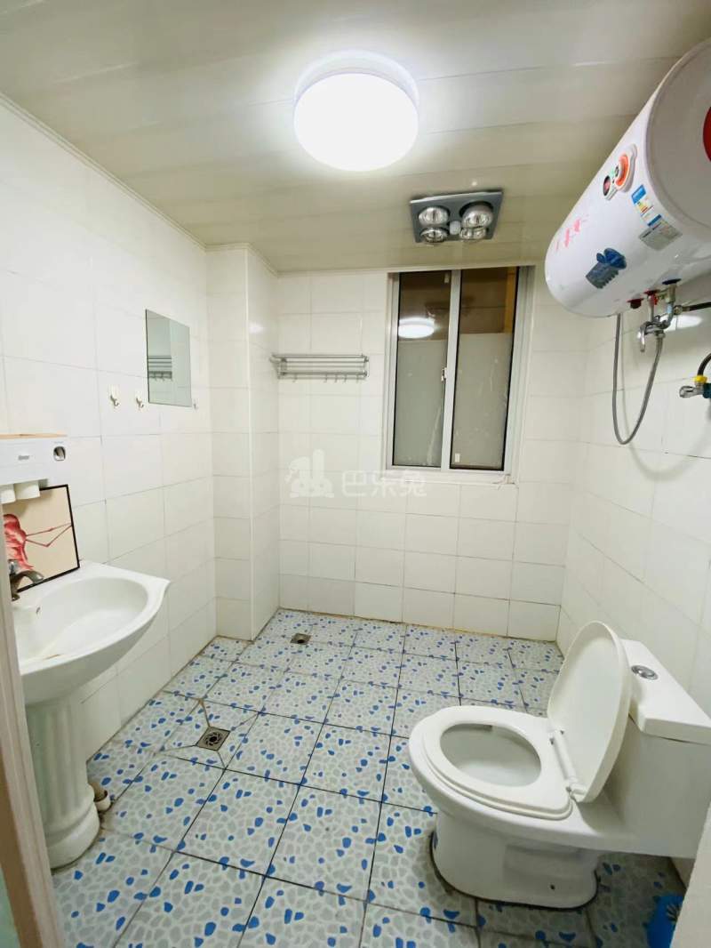 弘阳旭日上城二区10776654卫生间图5