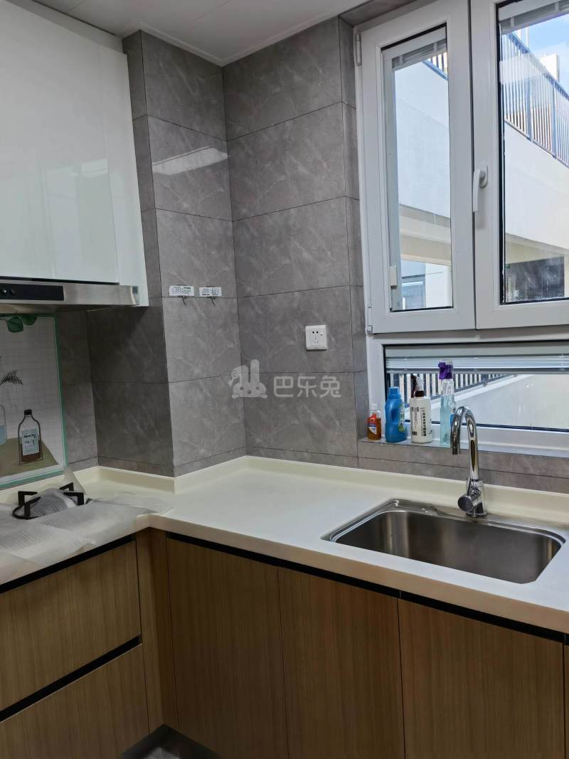 朗润花园10779788周边环境图15