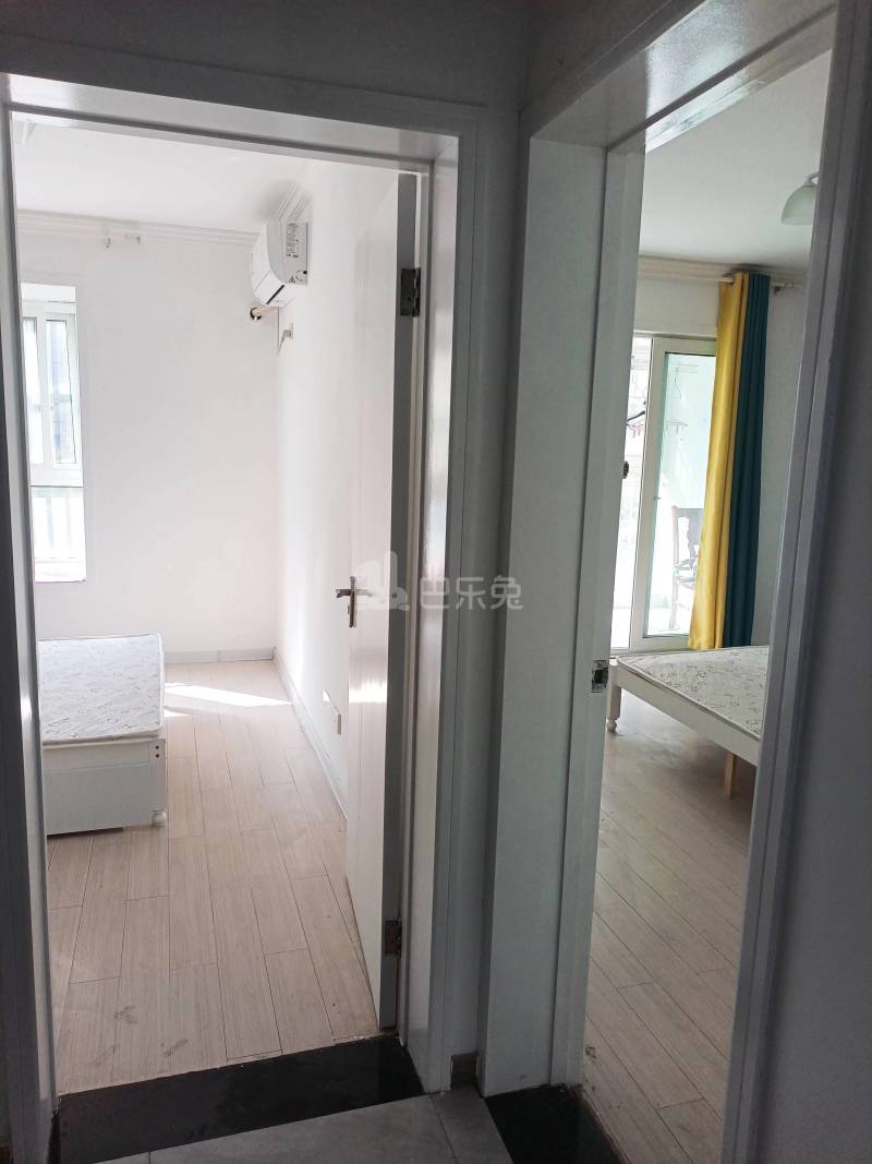 天润城第四街区10780259卧室图3