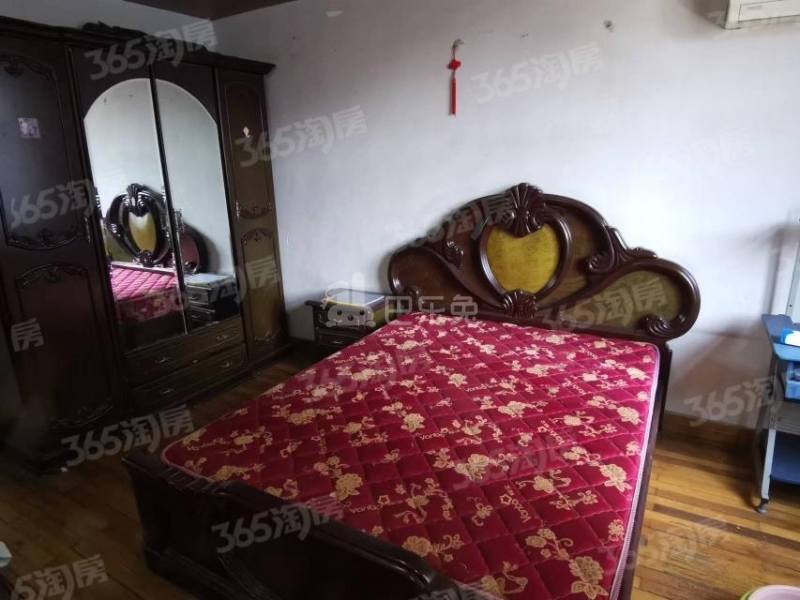 东井村小区10780633卧室图0