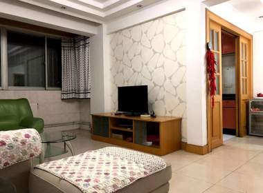 红山山庄 3室1厅1卫