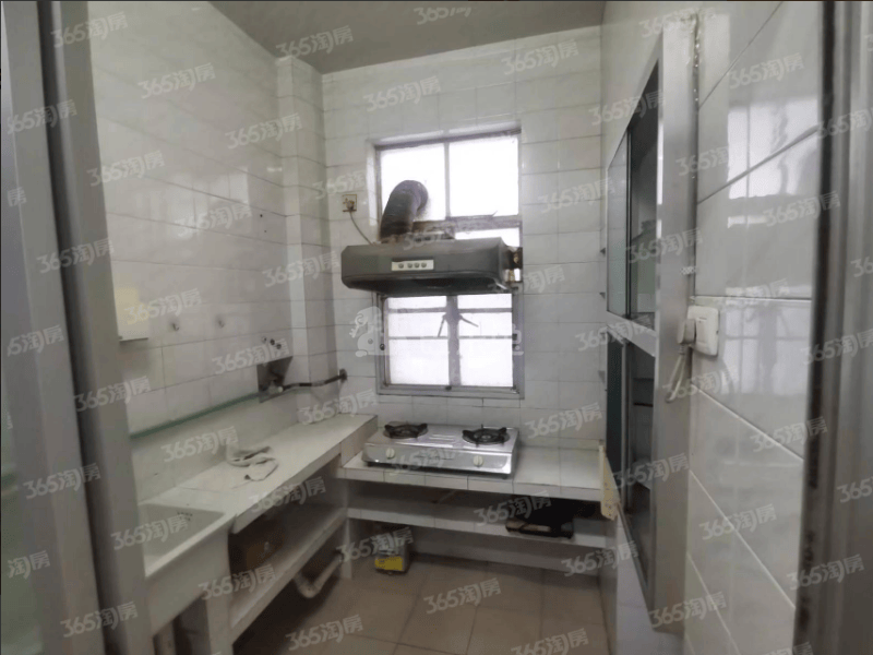 迈皋桥街79号小区10781122卧室图1