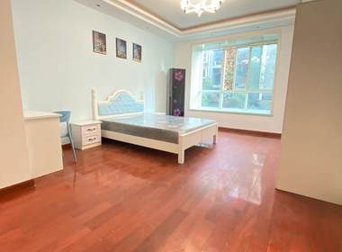 旭日华庭棕榈泉 