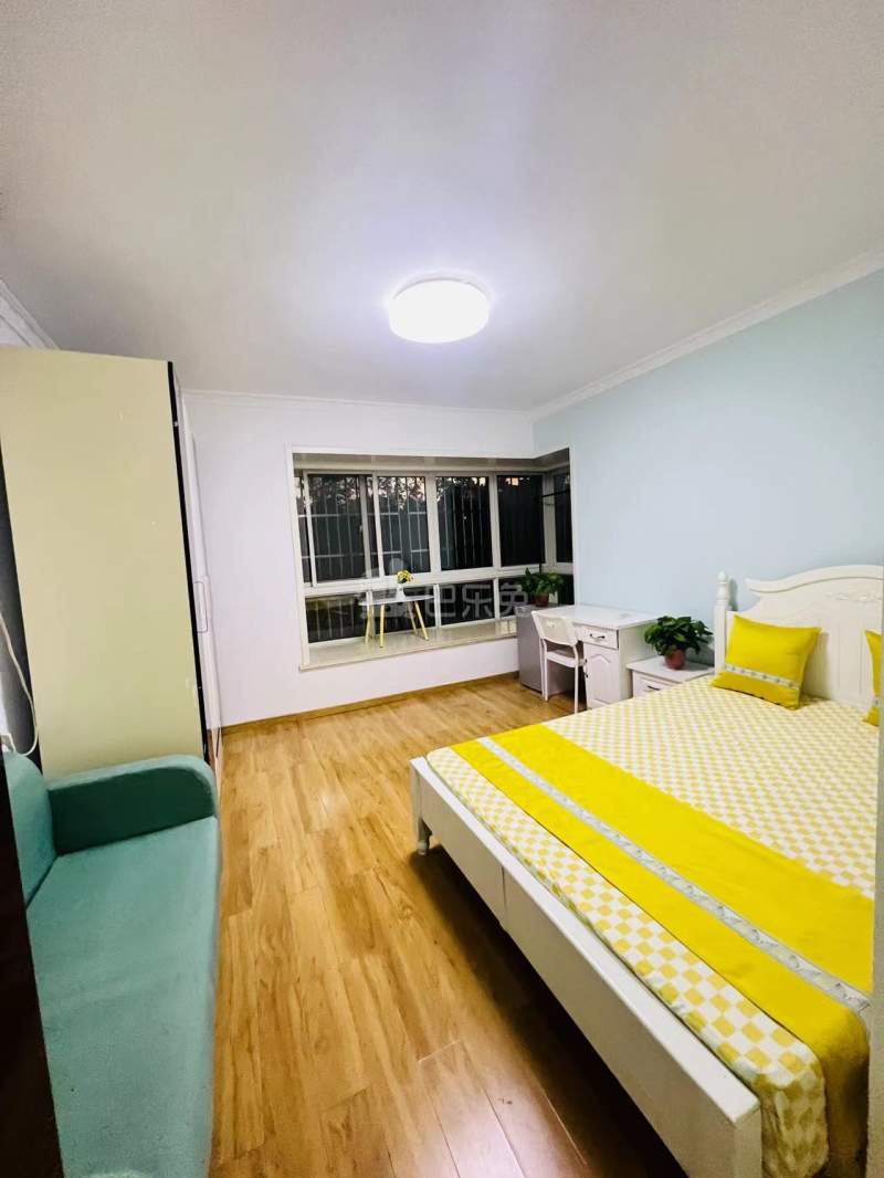 天润城第九街区10802799卧室图3