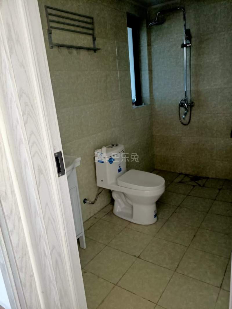 中南山锦花城10812890卧室图0