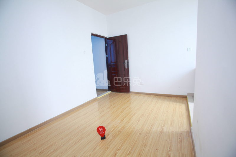 创客坊公寓1082600客厅图9