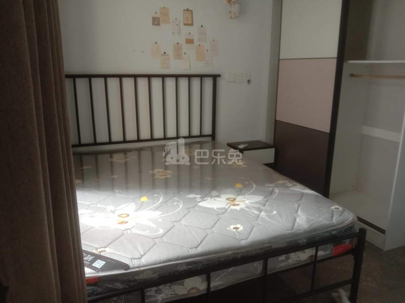 英郡雷丁小城10843987卧室图0