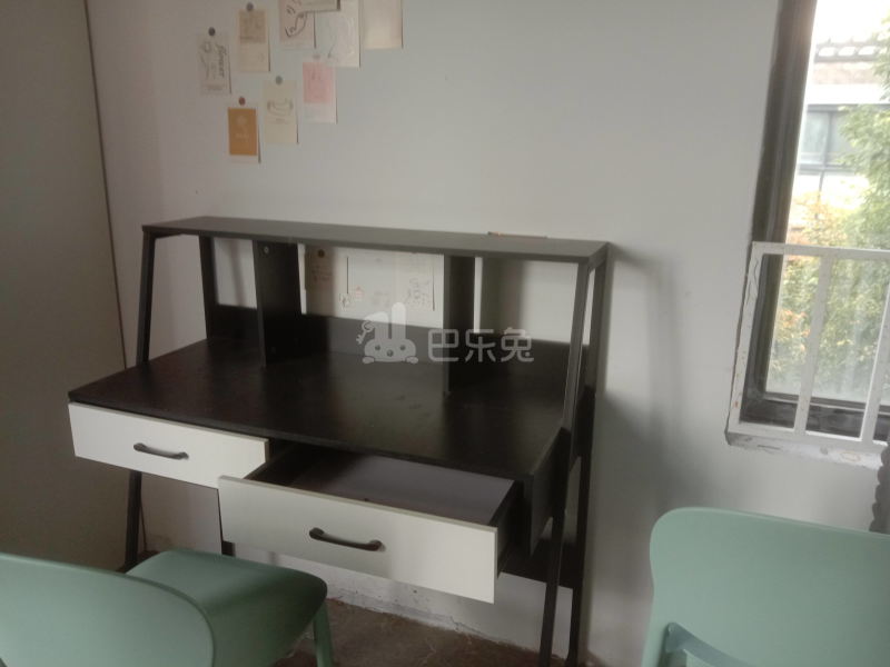 英郡雷丁小城10843987卧室图2