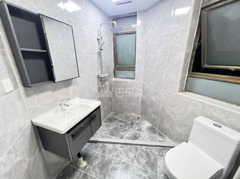 阳光威尼斯四期（三期B块）10850660卫生间图6