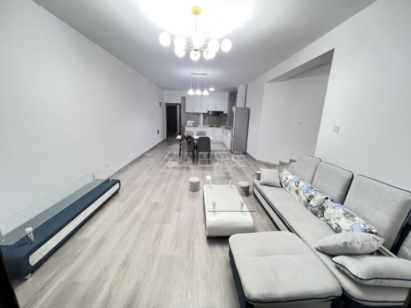 阳光威尼斯四期（三期B块）10850660客厅图3