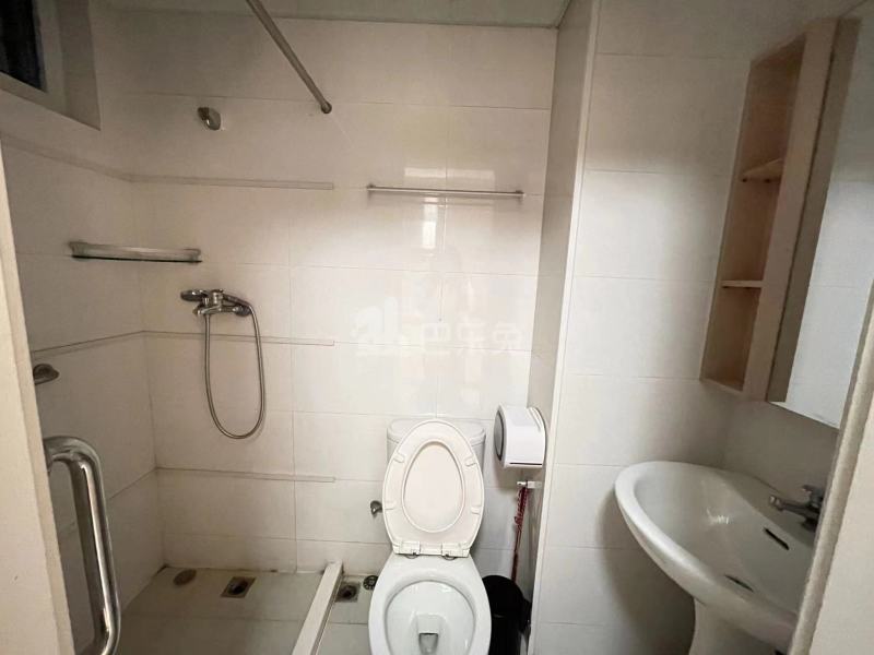 齐修北苑（小区）10851665卫生间图3