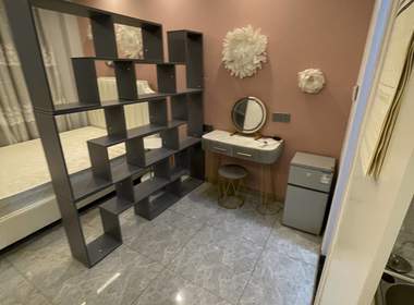 宏鹰大厦 1室1厅1卫