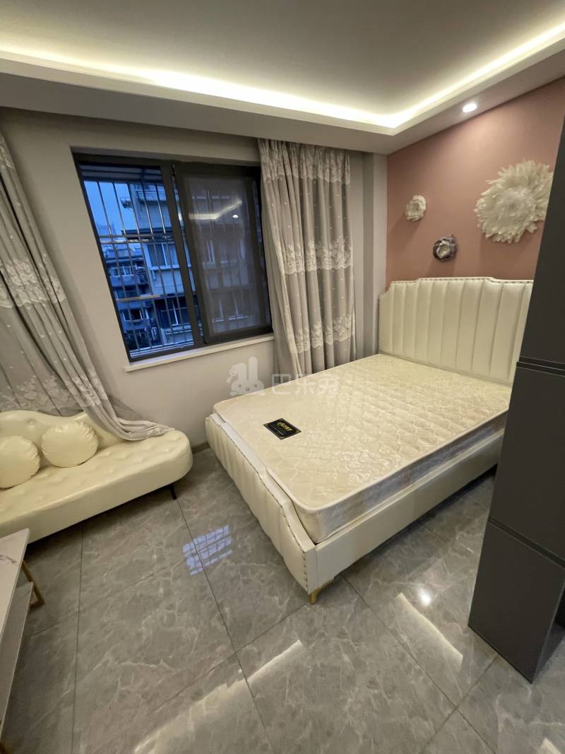 宏鹰大厦10851852卧室图0