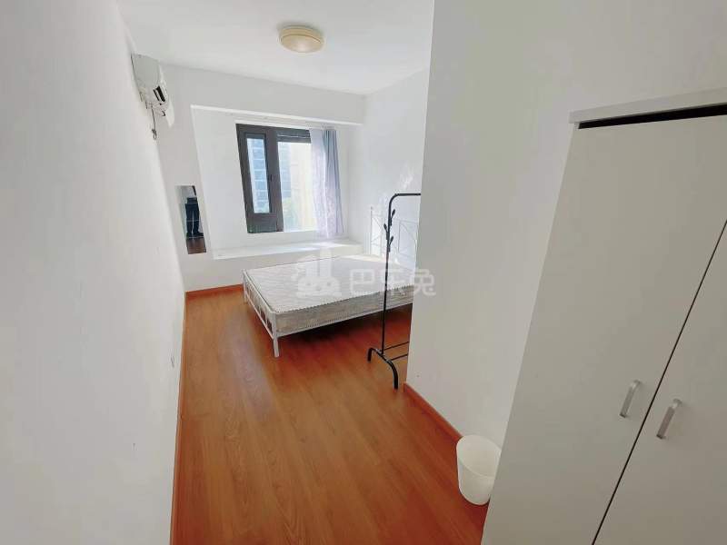 融创臻园10856024卧室图9