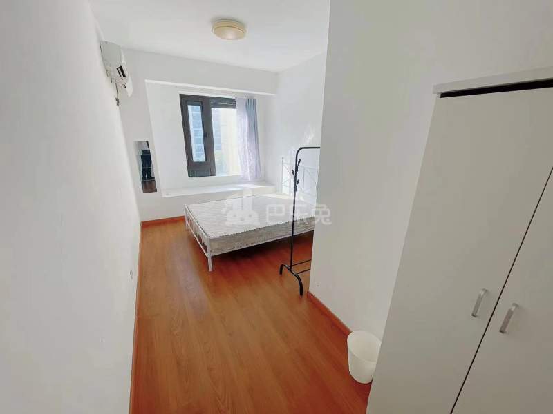 融创臻园10856024卧室图3