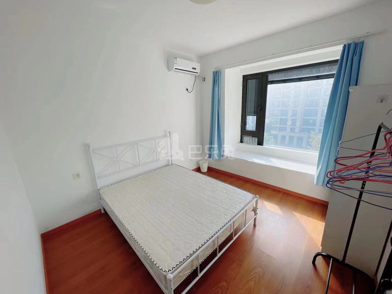 融创臻园10856024卧室图4