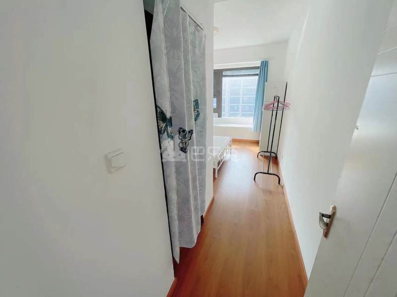 融创臻园10856024卧室图5