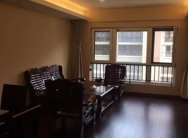 华府国际 4室2厅3卫