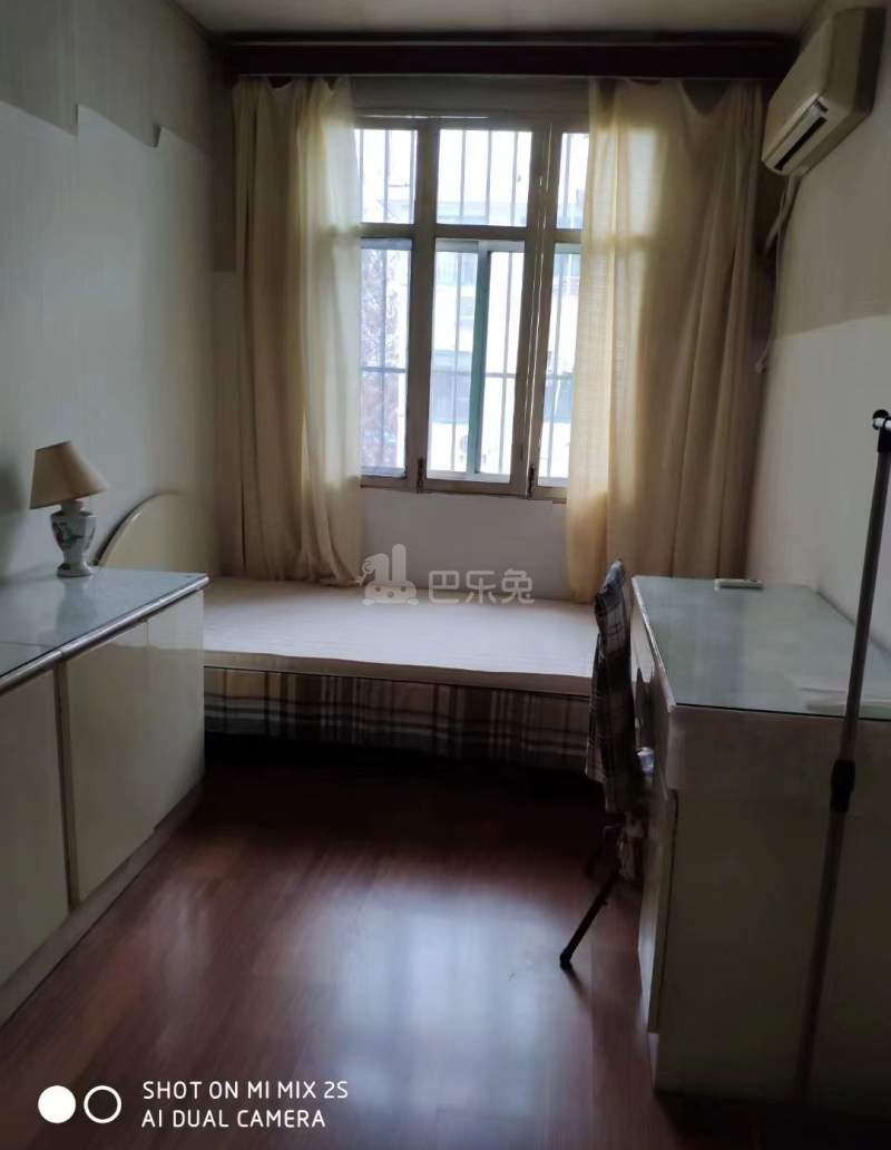 绒庄新村10873224卧室图1