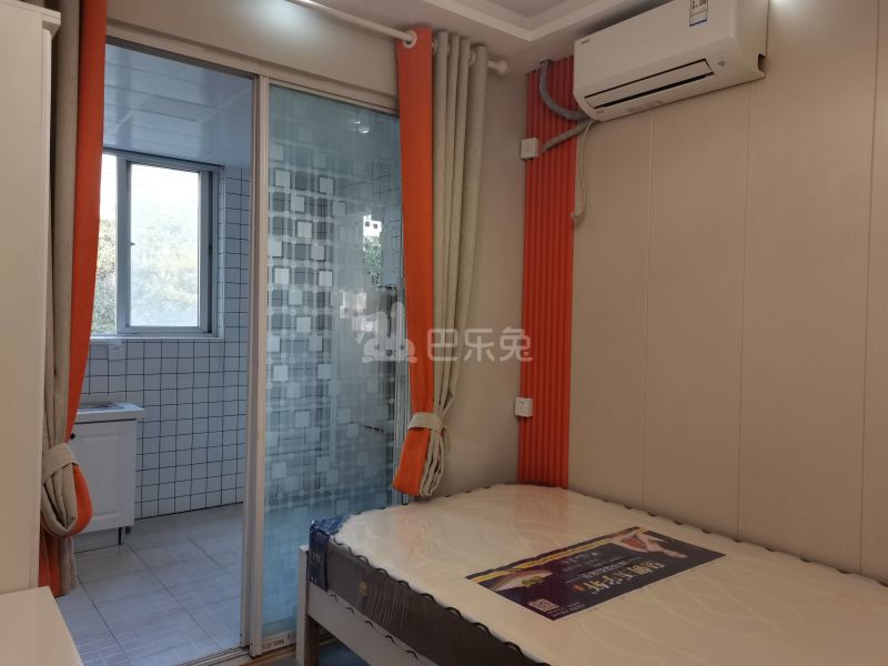 浦东花园10873315卧室图0