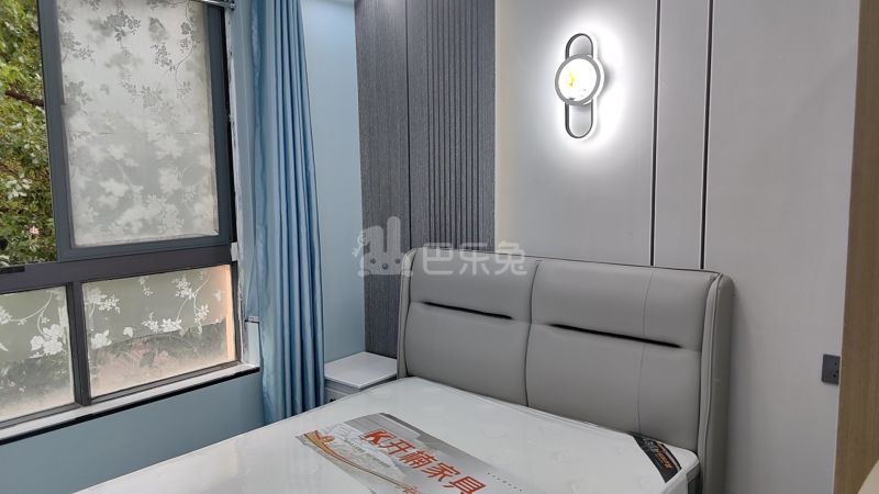 徐汇长春苑10874855卧室图0