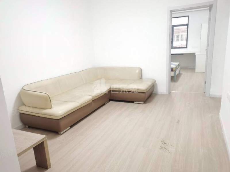 江苏路144号10875533客厅图6