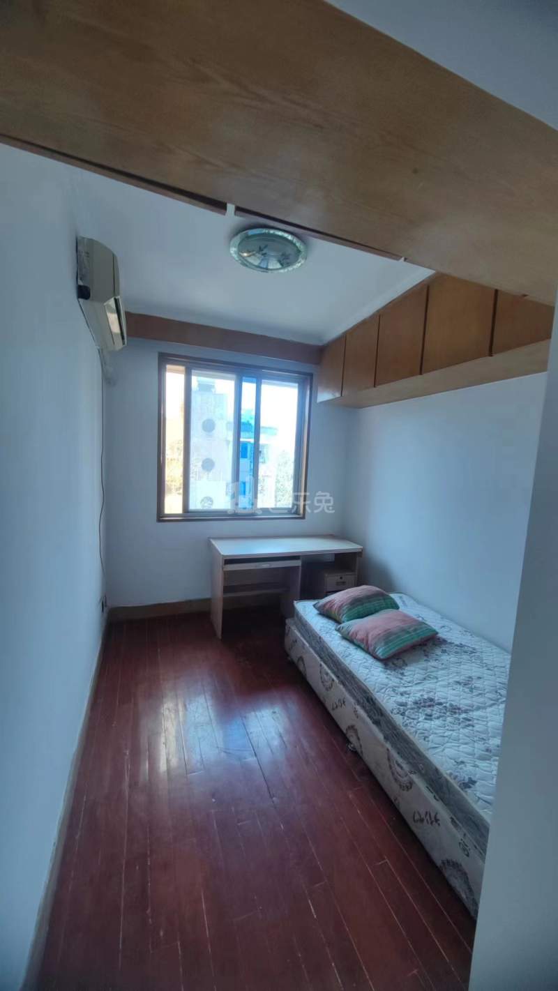 佳盛花园10875742卧室图5