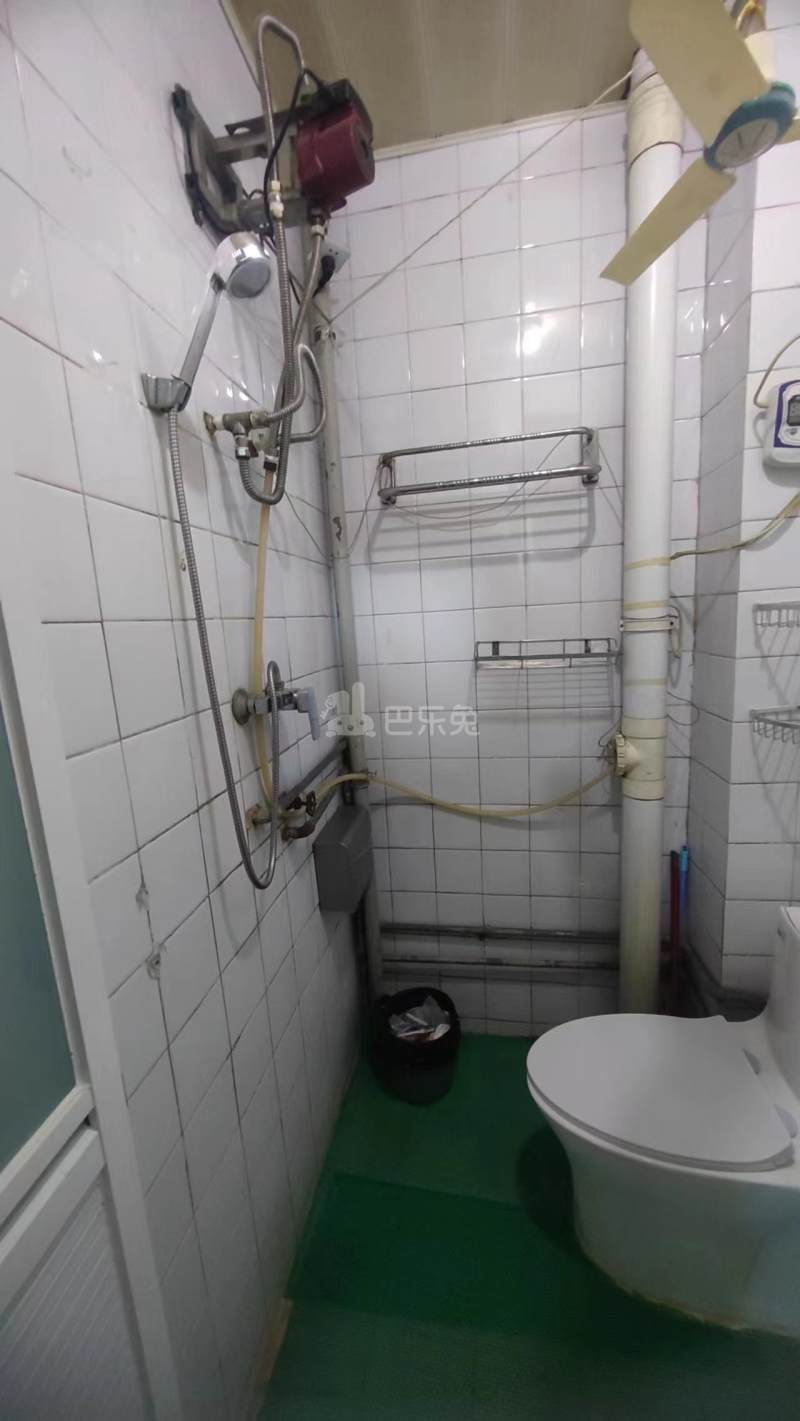 佳盛花园10875742卫生间图17