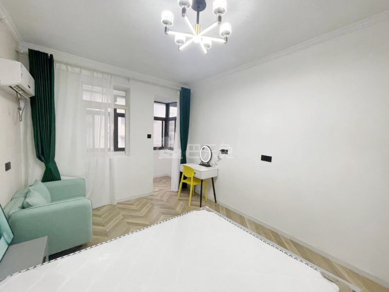 琥珀巷小区10876428客厅图3