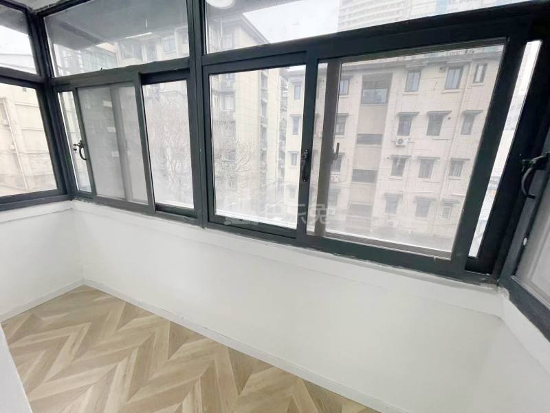 琥珀巷小区10876428周边环境图7