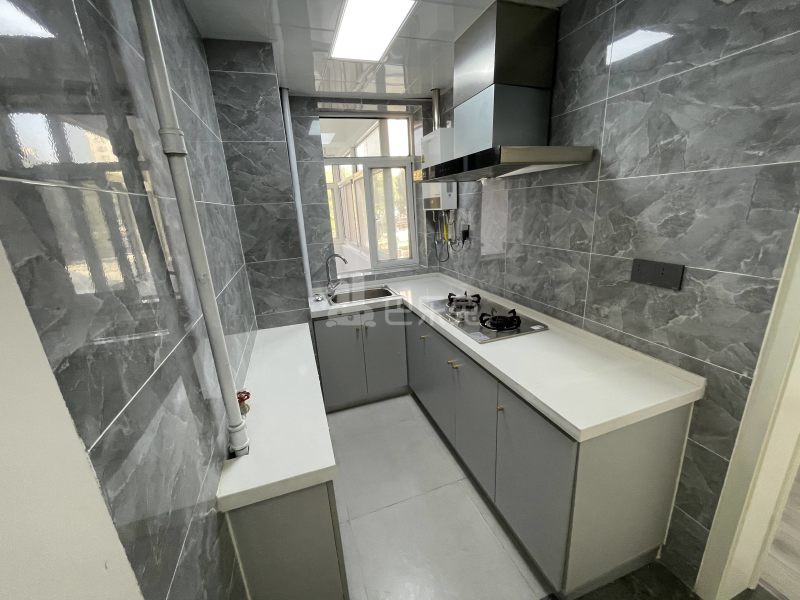 天安恒隆花园10876483厨房图2