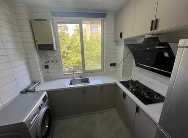 来凤里小区 1室1厅1卫