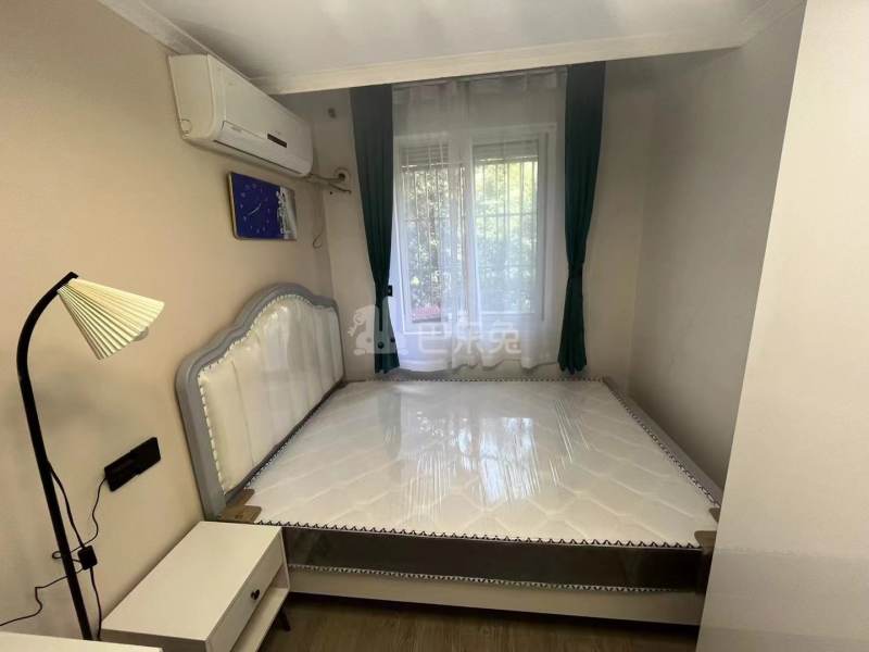 来凤里小区10876507卧室图0