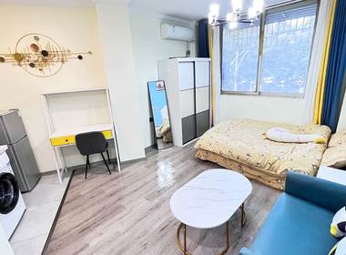 来凤街一号小区 1室1厅1卫