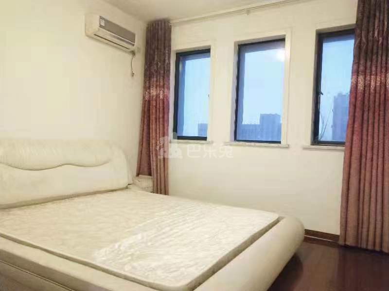 万达西地10883092卧室图0