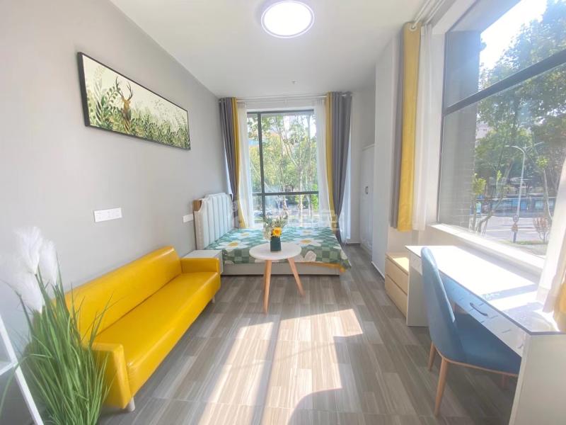 宏鹰大厦10894283客厅图1