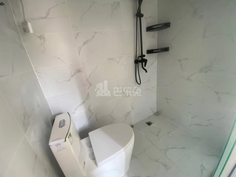 宏鹰大厦10894283卫生间图2