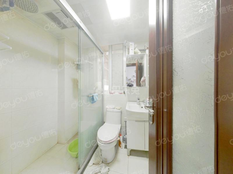 卫桥新村10912083卫生间图4