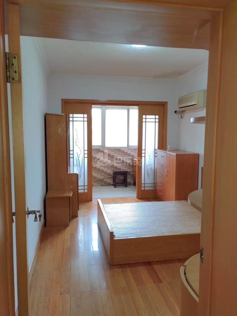 天山路1号10912185卧室图1